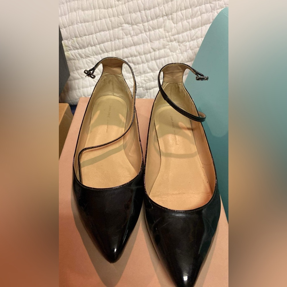Used Zara basic flats with ankle strap size 7.5